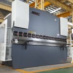 Машина за савијање челичних плоча за лим